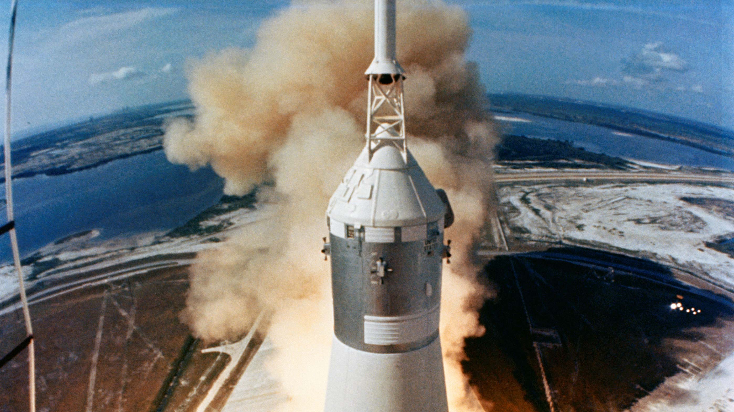 apollo_launch